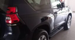 TOYOTA LAND CRUISER VX